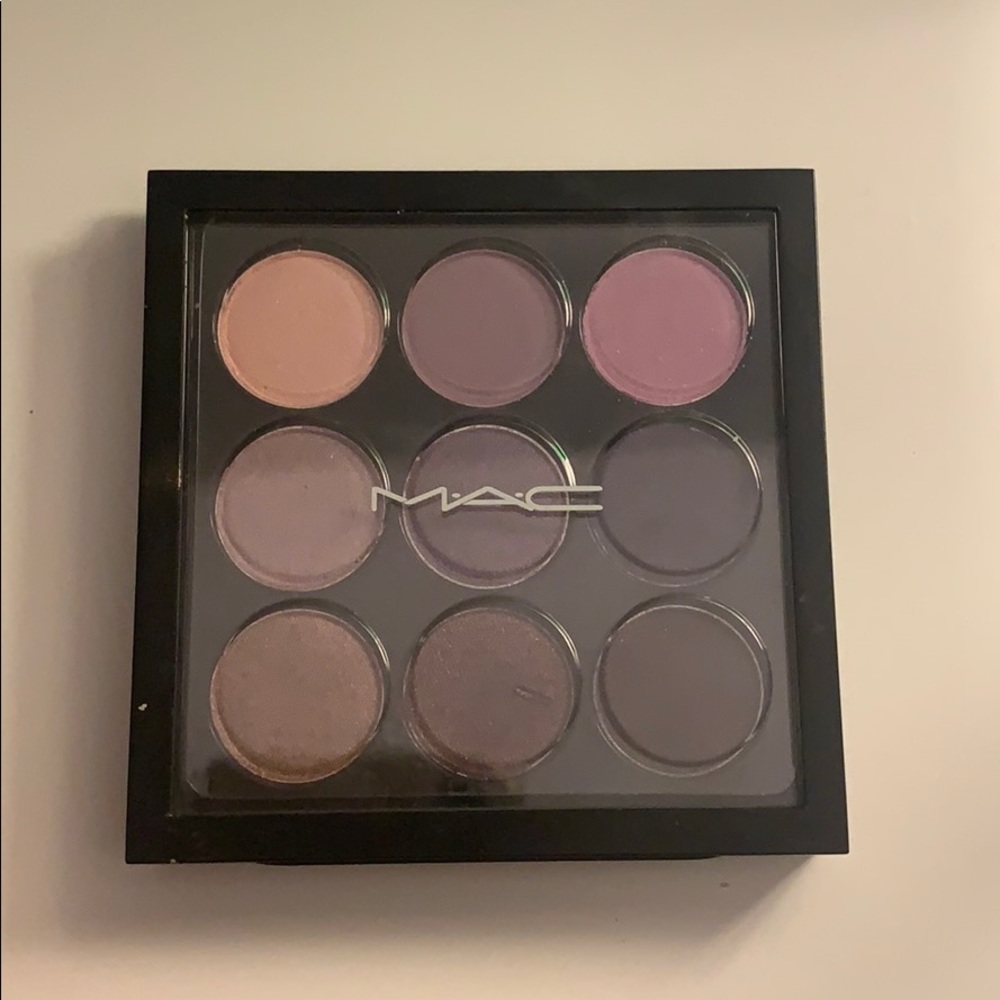 RARE!!! MAC purple x nine eyeshadow palette